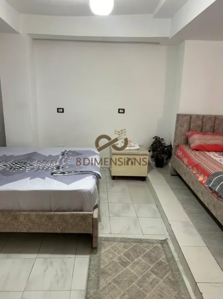 Tirane, jepet me qera apartament 1+1 Kati 1, 70 m² 450 € (pazari ri)