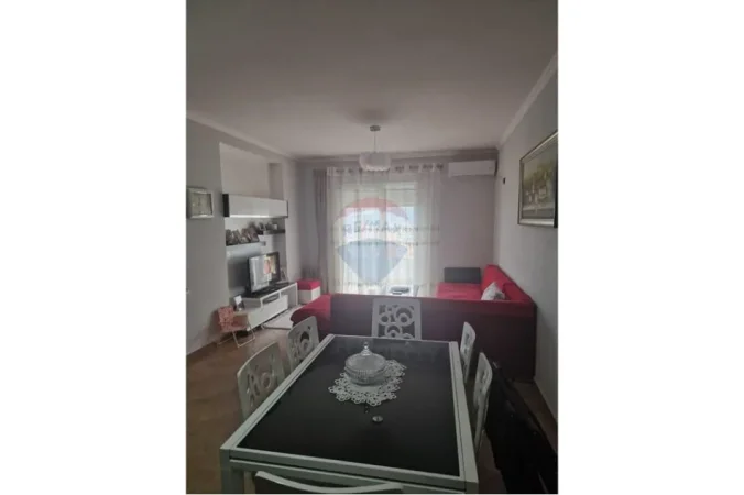Vlore - Lungomare, shitet apartament 2+1+Ballkon Kati 5, 104 m² 322.720 € (Rruga Dhimitër Konomi, Vlore)