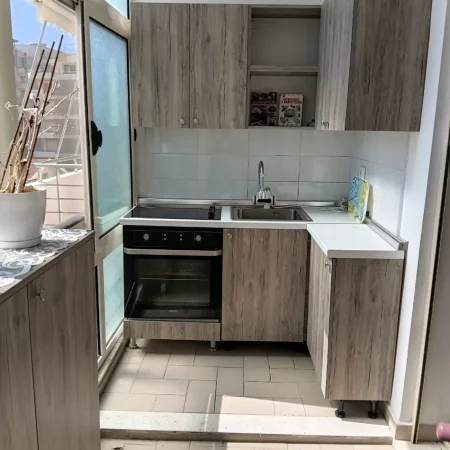 Vlore, shitet apartament 2+1+Ballkon Kati 6, 85 m² 2.500.000 € (Lungo Mare, Vlore)