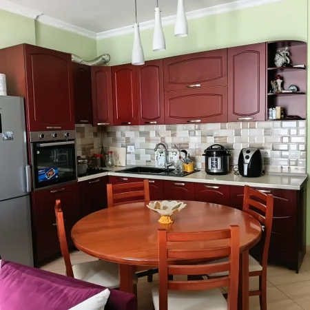 Vlore, shitet apartament 2+1+Ballkon Kati 6, 85 m² 2.500.000 € (Lungo Mare, Vlore)