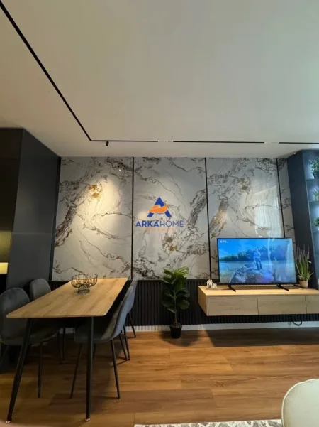Tirane, jepet me qera apartament 1+1+Ballkon Kati 6, 70 m² 800 € 