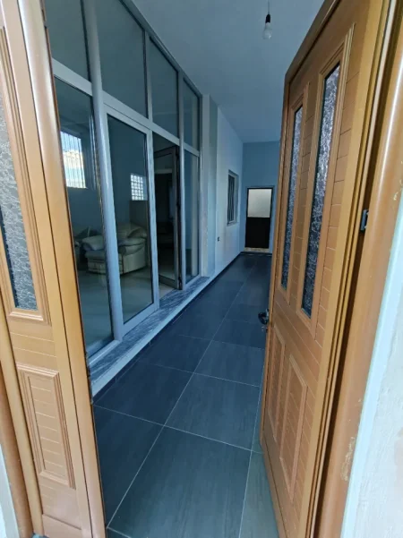 Tirane, jap me qera shtepi 1+1+Aneks , 67 m² 259 € (Rruga Abaz Ermenji)