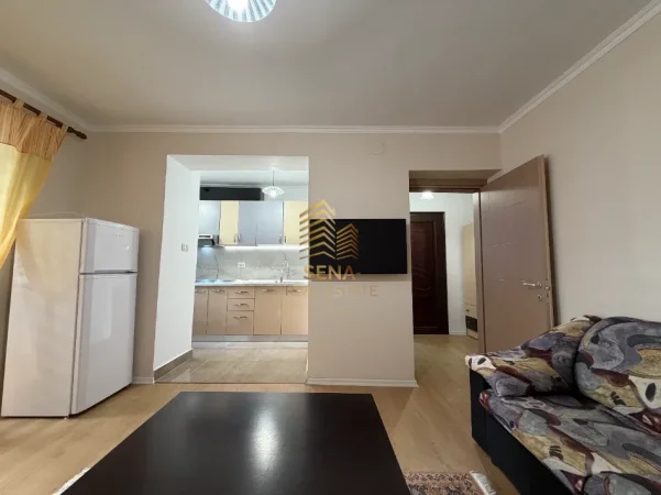 Tirane, jepet me qera apartament 1+1 Kati 2, 60 m² 550 € (Shkolla e Baletit)
