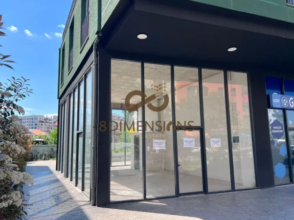 Tirane, shitet ambjent biznesi Kati 0, 75 m² 410.000 € (yzberisht)