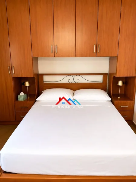 Tirane, jepet me qera apartament 2+1+Ballkon Kati 9, 110 m² 850 € (RRUGA SAMI FRASHERI,BLLOKU)