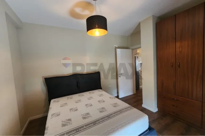 Tirane, jepet me qera apartament 1+1 Kati 3, 62 m² 600 € (Frosina plaku)