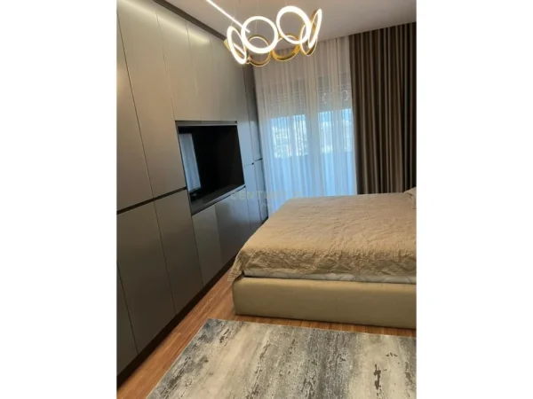 Tirane, shitet apartament 2+1 Kati 9, 119 m² 250.000 € (Astir Nea143569)