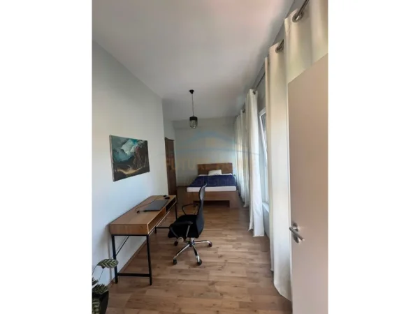 Tirane, shes apartament 3+1+Ballkon Kati 6, 130 m² 250.001 € 