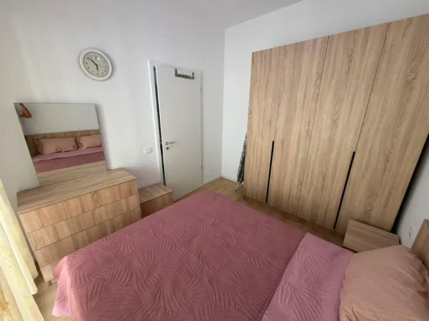 Tirane, jepet me qera apartament 1+1 Kati 5, (Ali Demi)