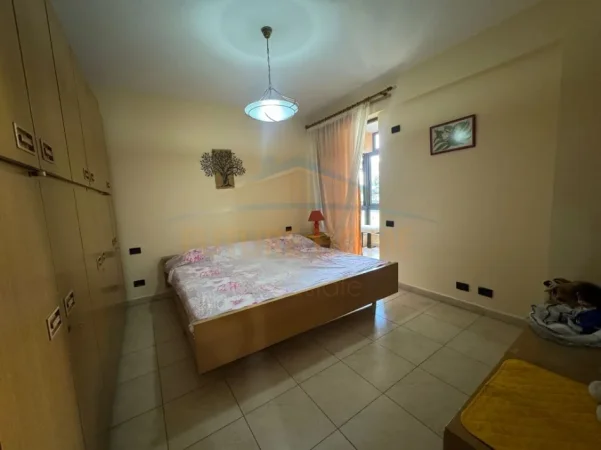 Tirane, jepet me qera apartament 1+1 Kati 2, 85 m² 500 € (AIR ALBANIA)
