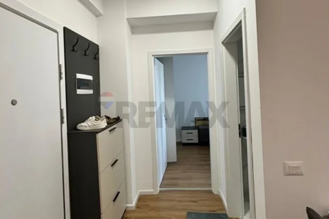 Tirane, jepet me qera apartament 1+1+Ballkon Kati 2, 55 m² 450 € (Dalip topi)