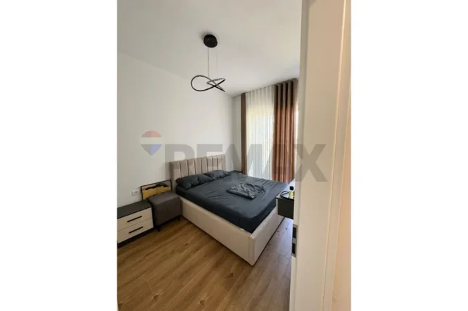 Tirane, jepet me qera apartament 1+1+Ballkon Kati 2, 55 m² 450 € (Dalip topi)