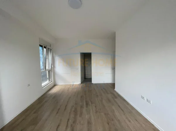 Tirane, shitet apartament 3+1 Kati 2, 143 m² 270.000 € (Grand Park Residence IBN)