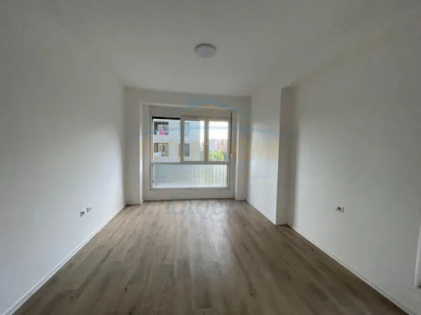 Tirane, shitet apartament 3+1 Kati 2, 143 m² 270.000 € (Grand Park Residence IBN)