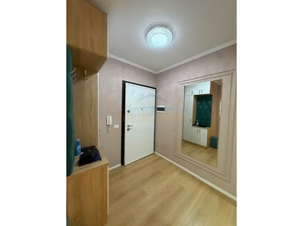 Tirane, jepet me qera apartament 1+1+PARKIM, Kati 5, 61 m² 600 € (RESIDENCA FUTURE HOME , Unaza e Re)