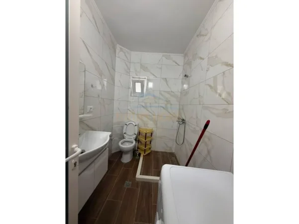 Shitet, Apartament 1+1 + Aneks, Laprakë 0696069906