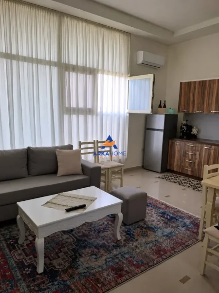 Tirane, jepet me qera apartament 1+1+Ballkon Kati 1, 70 m² 479 € 