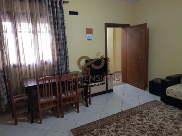 Tirane, jepet me qera apartament 1+1+Ballkon Kati 2, 75 m² 300 € (sauk)