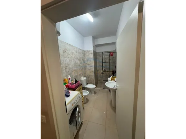 Shitet, Apartament 3+1+2, Kompleksi Mangalem, Ali Demi, Tiranë 0696069906