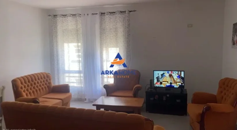 Tirane, jepet me qera apartament 1+1 Kati 3, 80 m² 479 € (RR NJAZI MEKA)