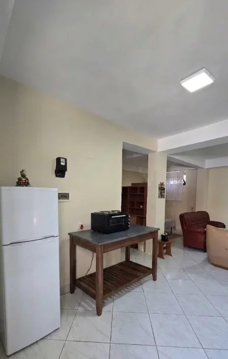 Tirane, jepet me qera garsonier  Kati 0, 50 m² 320 € (Rruga Lidhja e Prizrenit, Tiranë, Albania)