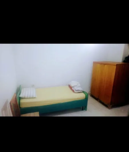 Tirane, jepet me qera 2+1 Kati 1, 450 €