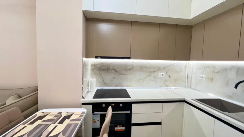 Me Qera: 1+1📍Kompleksi Univers City - Kt.7 - 400€/Muaj - Sp.65m² || E Pabanuar me Pare✨