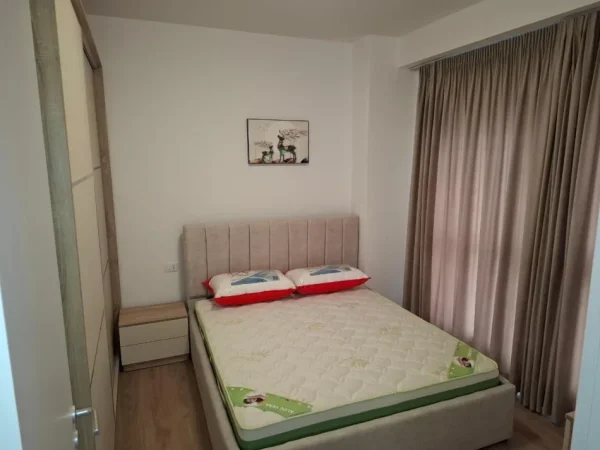 Tirane, jepet me qera apartament 2+1 Kati 6, 87 m² 750 € (Laprakë)