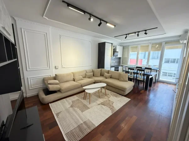 Tirane, jepet me qera apartament 2+1 Kati 7, (ASTIR)