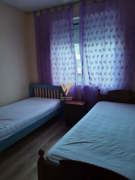 Tirane, shitet apartament 2+1+Ballkon Kati 4, 57 m² 98.000 € (ALLIAS)