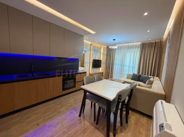 Tirane, jepet me qera apartament 1+1+Ballkon Kati 3, 84 m² 750 € (Laprake)