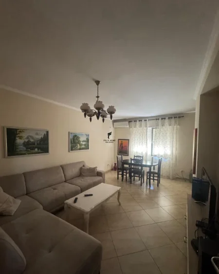 Tirane, jepet me qera apartament 2+1 Kati 3, 113 m² 650 € (DON BOSKO)