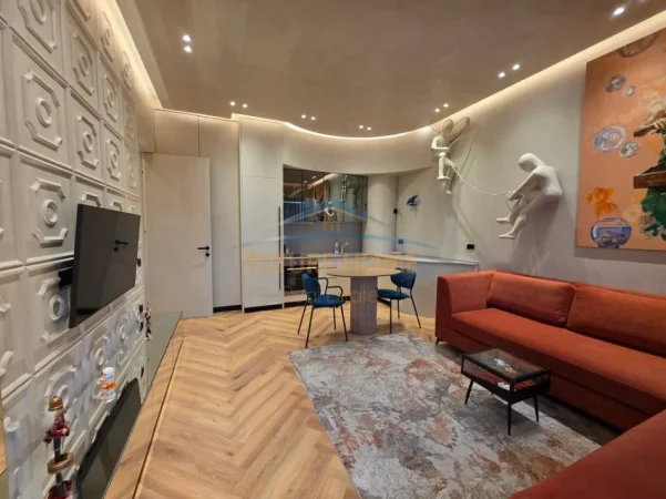 Tirane, jepet me qera apartament 1+1 Kati 6, 65 m² 1.000 € (Square21)
