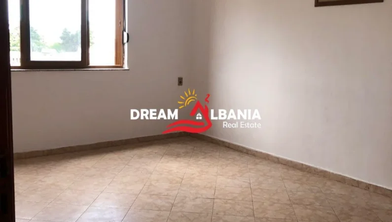 Tirane, shes apartament 2+1 Kati 5, 86 m² 129.000 € (Prane Spitalit Ushtarak)