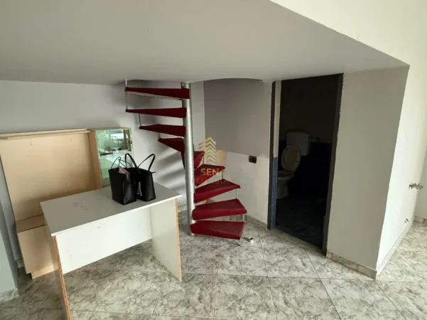Tirane, shitet ambjent biznesi Kati 0, 29 m² 67.000 € (Rruga 5 Maji, prane Concord Center)