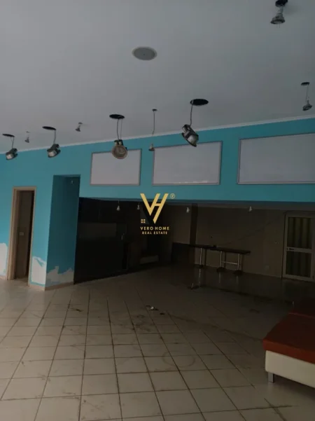 Tirane, jepet me qera ambjent biznesi Kati 0, 97 m² 1.000 € (KOPSHTI BOTANIK)
