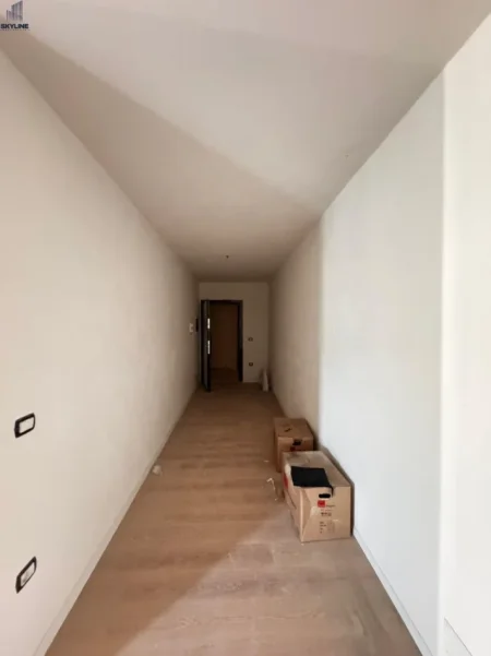 Tirane, shitet apartament 2+1 Kati 9, 91 m² 155.720 € (Ish Fusha E Aviacionit)