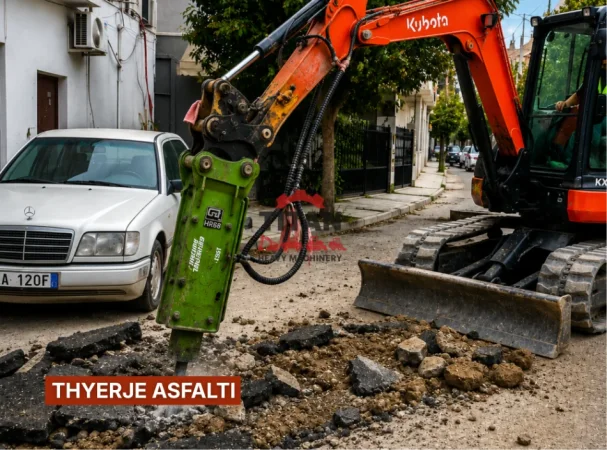 Tirane, Ofrojmë shërbime me eskavator për punime ndërtimi, infrastrukture dhe sistemim terreni.