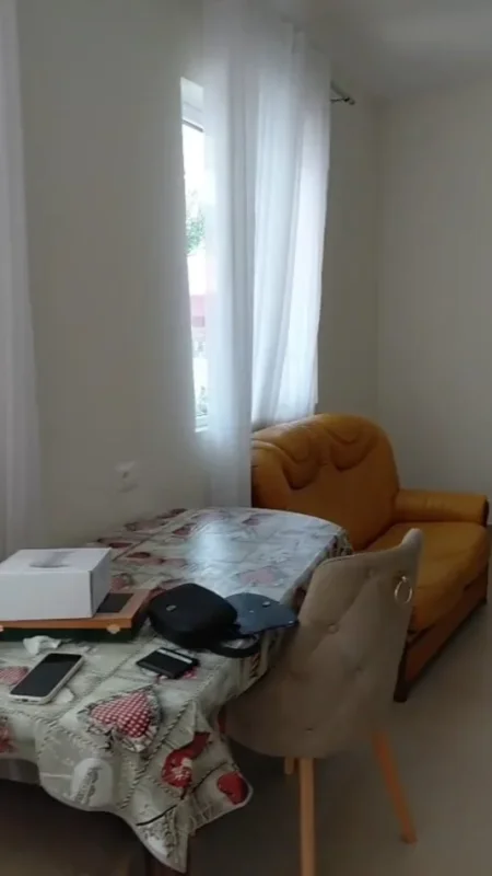 Tirane, jepet me qera apartament 2+1 Kati 1, 80 m² 470 € (Kodra E. Priftit)