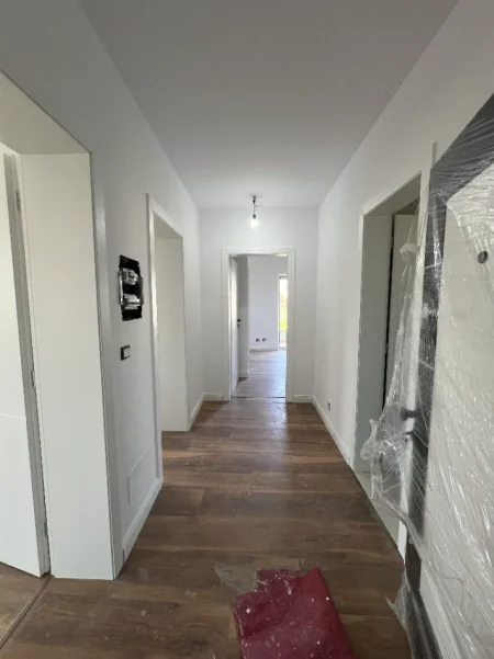 Durres, shitet Vile Vile 3 Katshe , 369 m² 650.000 € (Plazh Durres)