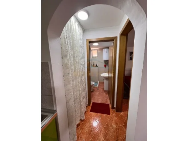 Durres, shitet apartament 1+1 Kati 0, 55 m² 85.000 € 