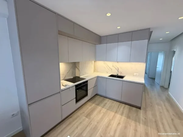 Tirane, jepet me qera apartament 2+1 Kati 6, 100 m² 1.570 € (PROKOP MIMA)