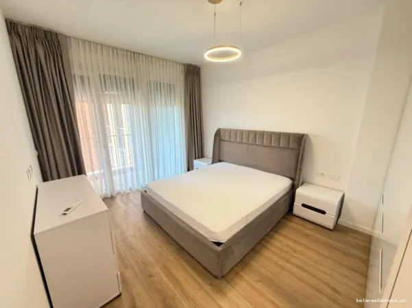 Tirane, jepet me qera apartament 2+1 Kati 6, 100 m² 1.570 € (PROKOP MIMA)