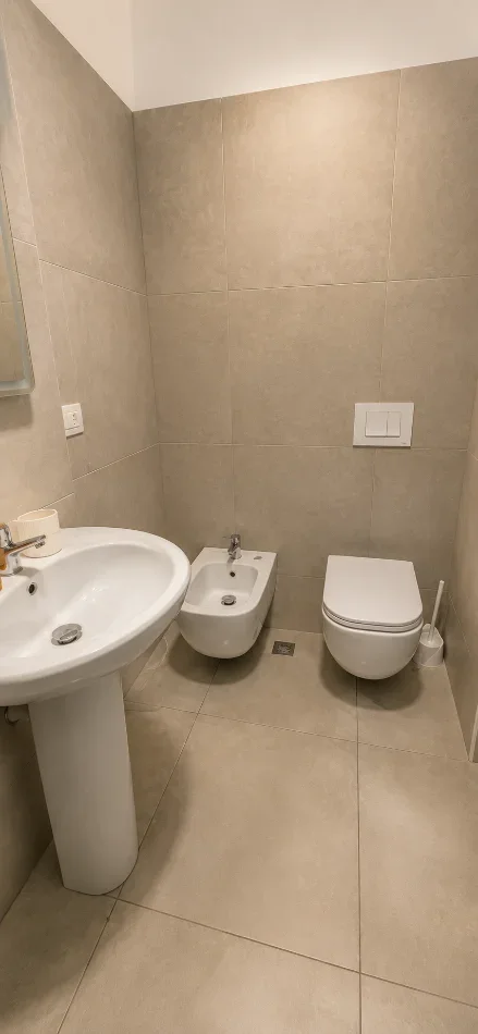 Durres, jepet me qera apartament 1+1+Aneks+Ballkon Kati 1, 64 m² 380 € (Golem)