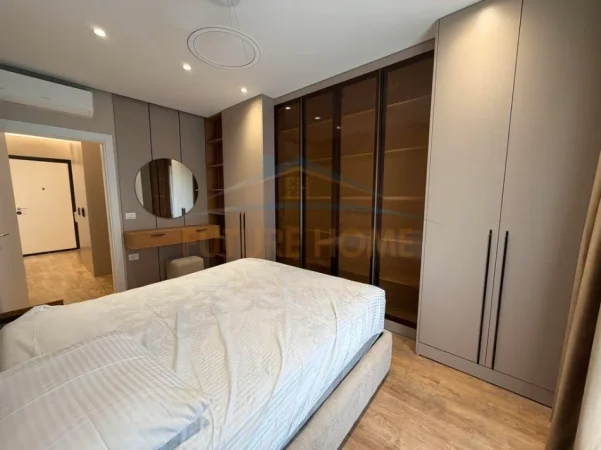 Tirane, jepet me qera apartament 1+1 Kati 3, 78 m² 750 € (Kompleksi E88, Laprakë)
