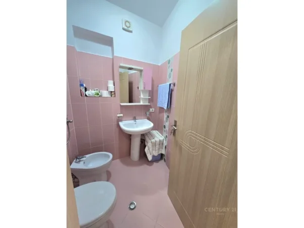 Tirane, shitet apartament 2+1 Kati 7, 108 m² (zogu i zi)