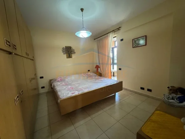 Tirane, jepet me qera apartament 1+1+Ballkon Kati 2, 85 m² 500 € (Stadiumi Air Albania)