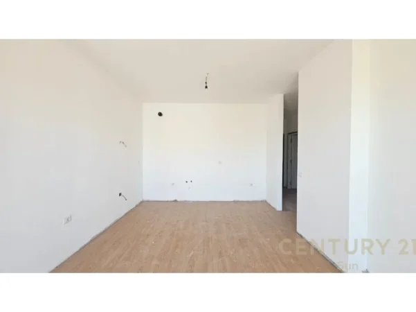 Tirane, shitet apartament 2+1 Kati 10, 80 m² 152.000 € (oxhaku)