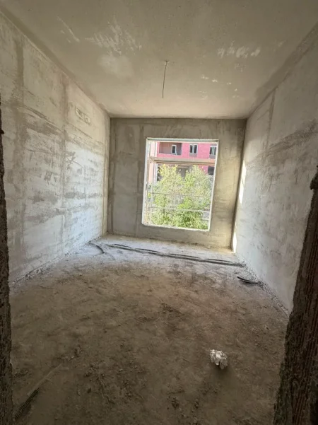 Tirane, shitet apartament 2+1+Ballkon Kati 2, 100 m² (Belfiore 1 Paskuqan)