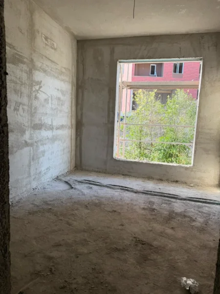 Tirane, shitet apartament 2+1+Ballkon Kati 2, 100 m² (Belfiore 1 Paskuqan)